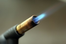 氧焊枪：先开氧气还是打火机气？探索焊接工艺的艺术