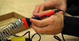 机器人焊钳品牌概览：创新技术的焊接解决方案