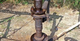 二氧化碳气体保护焊：气渣联合保护下的焊接奇迹